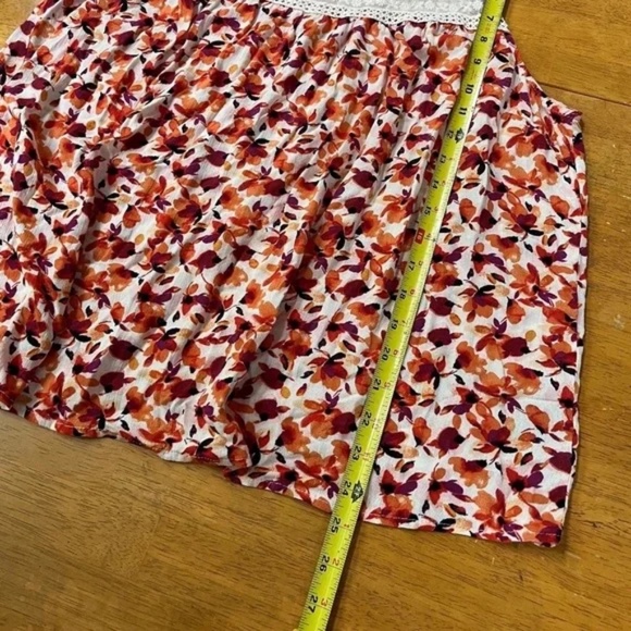 Torrid Sz XL Gauze Crochet Neck Tank Top Blouse Pullover Straps Floral Loose Fit - Picture 8 of 9